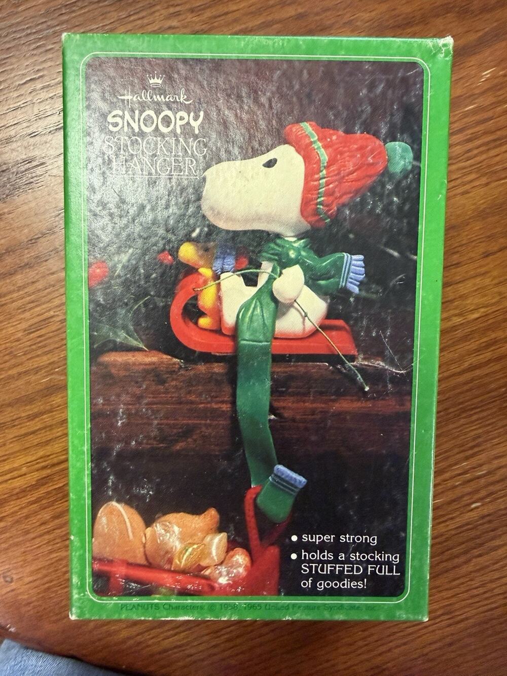 Vintage 1984 Hallmark Stocking Hanger Snoopy and Woodstock IOB
